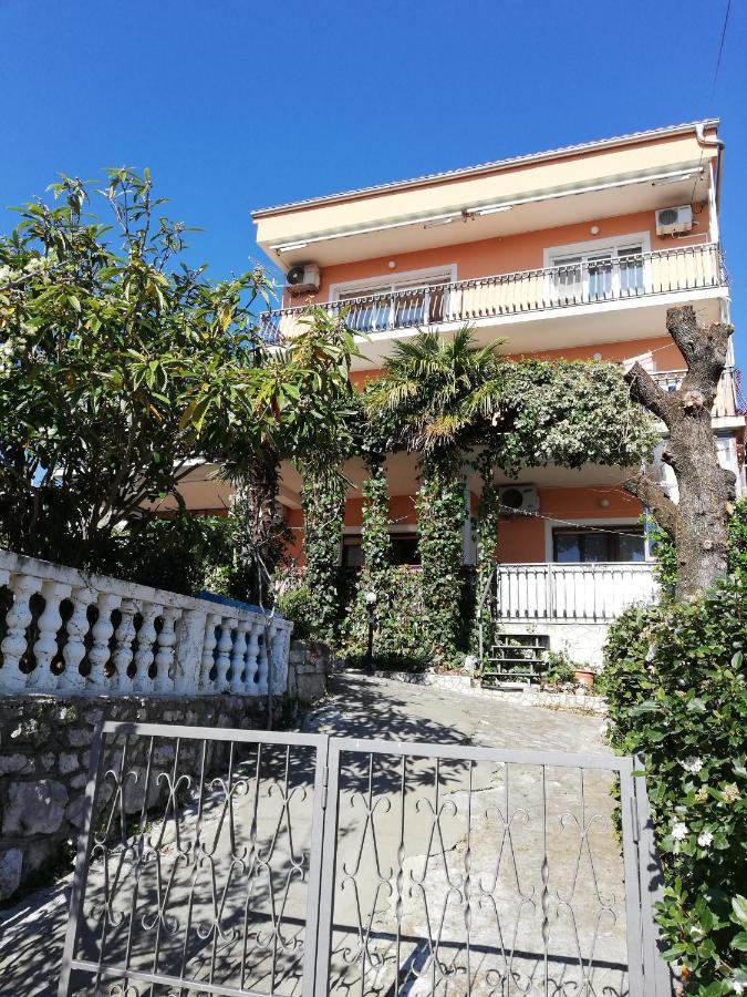 Apartmani Zafaranic Криквеница Екстериор снимка