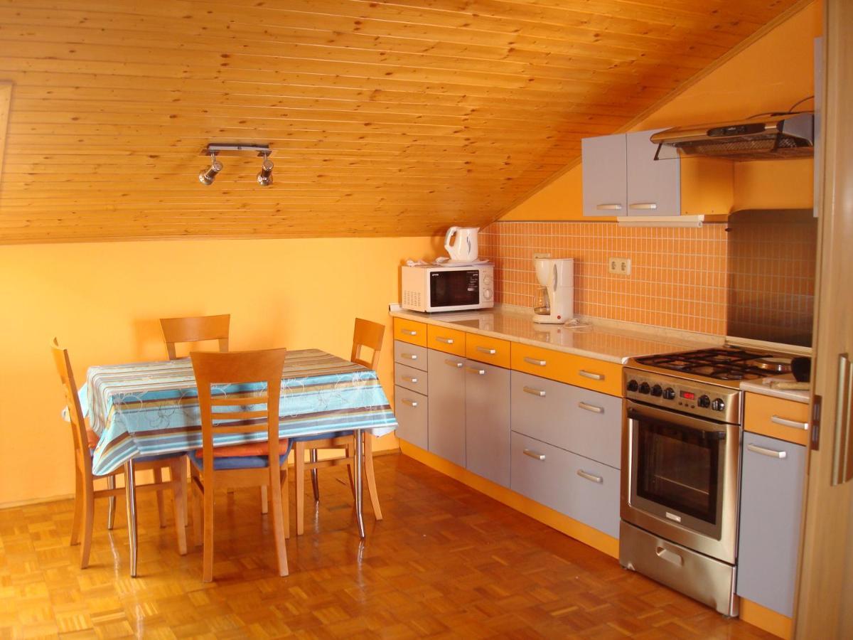 Apartmani Zafaranic Криквеница Екстериор снимка