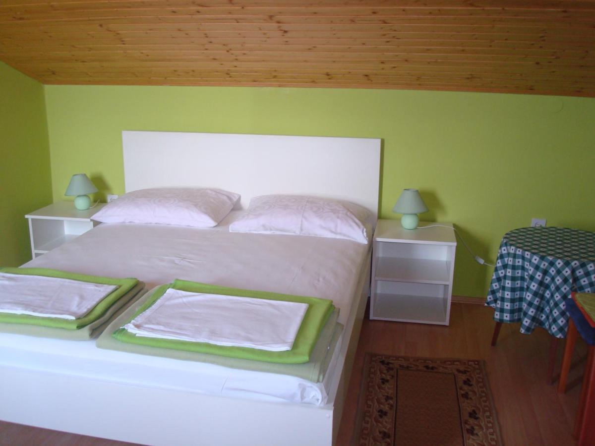 Apartmani Zafaranic Криквеница Екстериор снимка